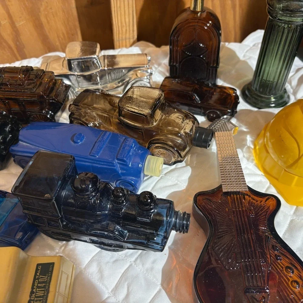 Vintage Glass Collectible Avon Bottles Set 14 all empty